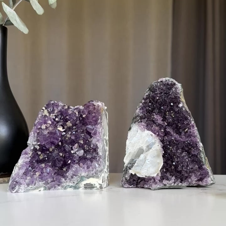 Colorful crystal amethyst set with 2 pieces, deep purple and calcite formations