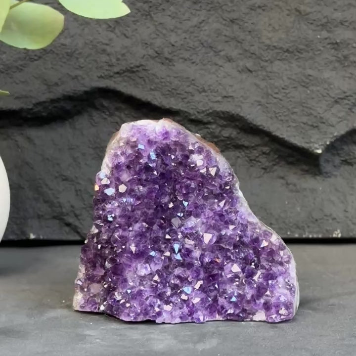Raw amethyst crystal