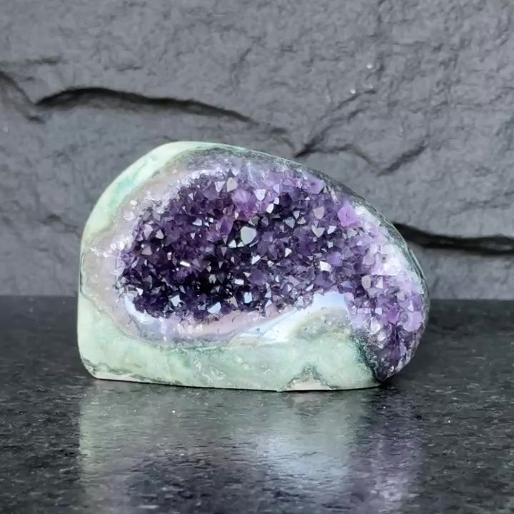 Amethyst geode for SALE
