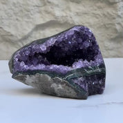 Amethyst geode, extra quality amethyst