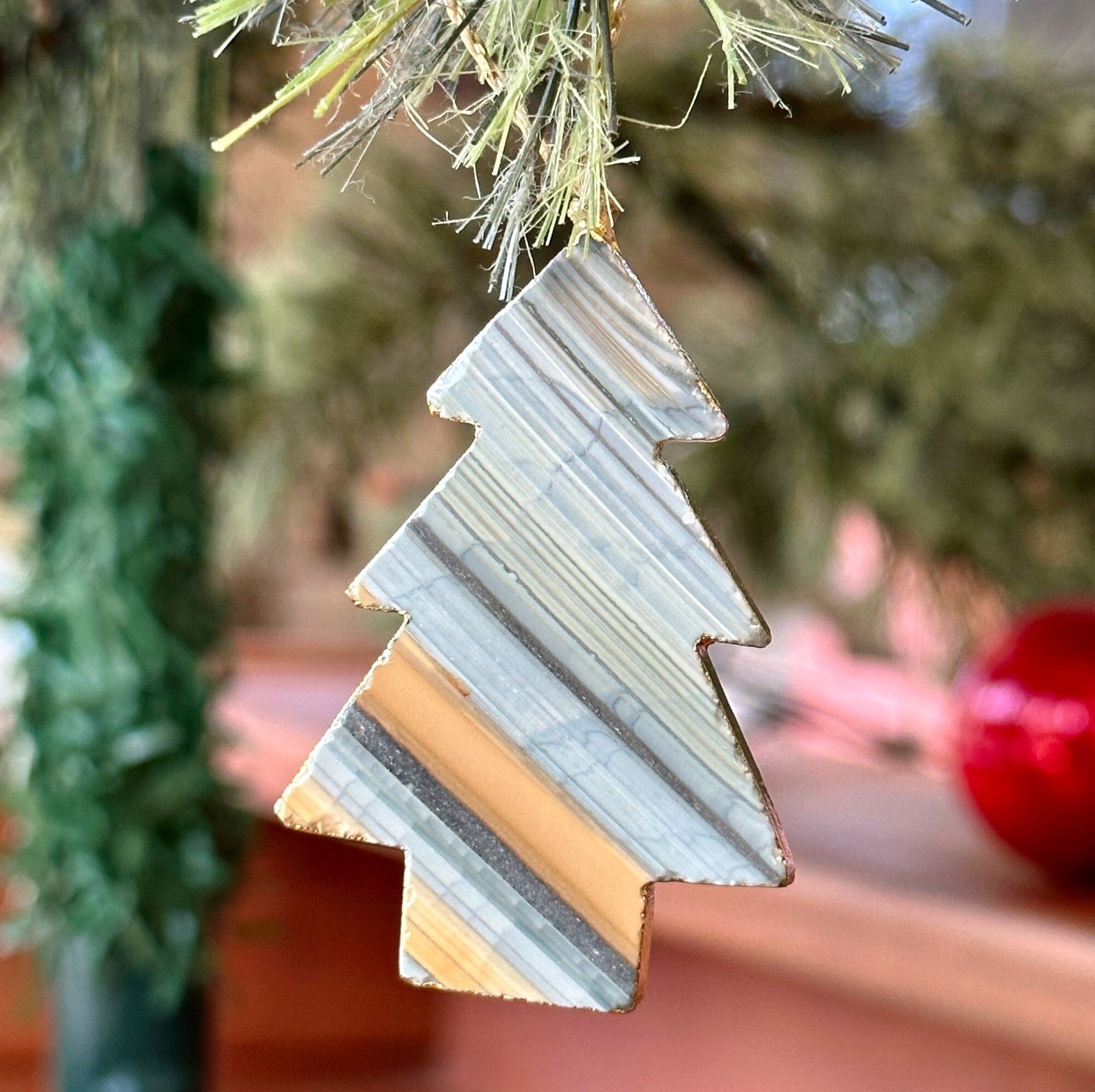 Agate & Jasper Crystal Christmas Tree Ornament (Set of 4 pieces), Handmade Christmas Star and Pine Tree Decor, Genuine Colorful Agate Stones