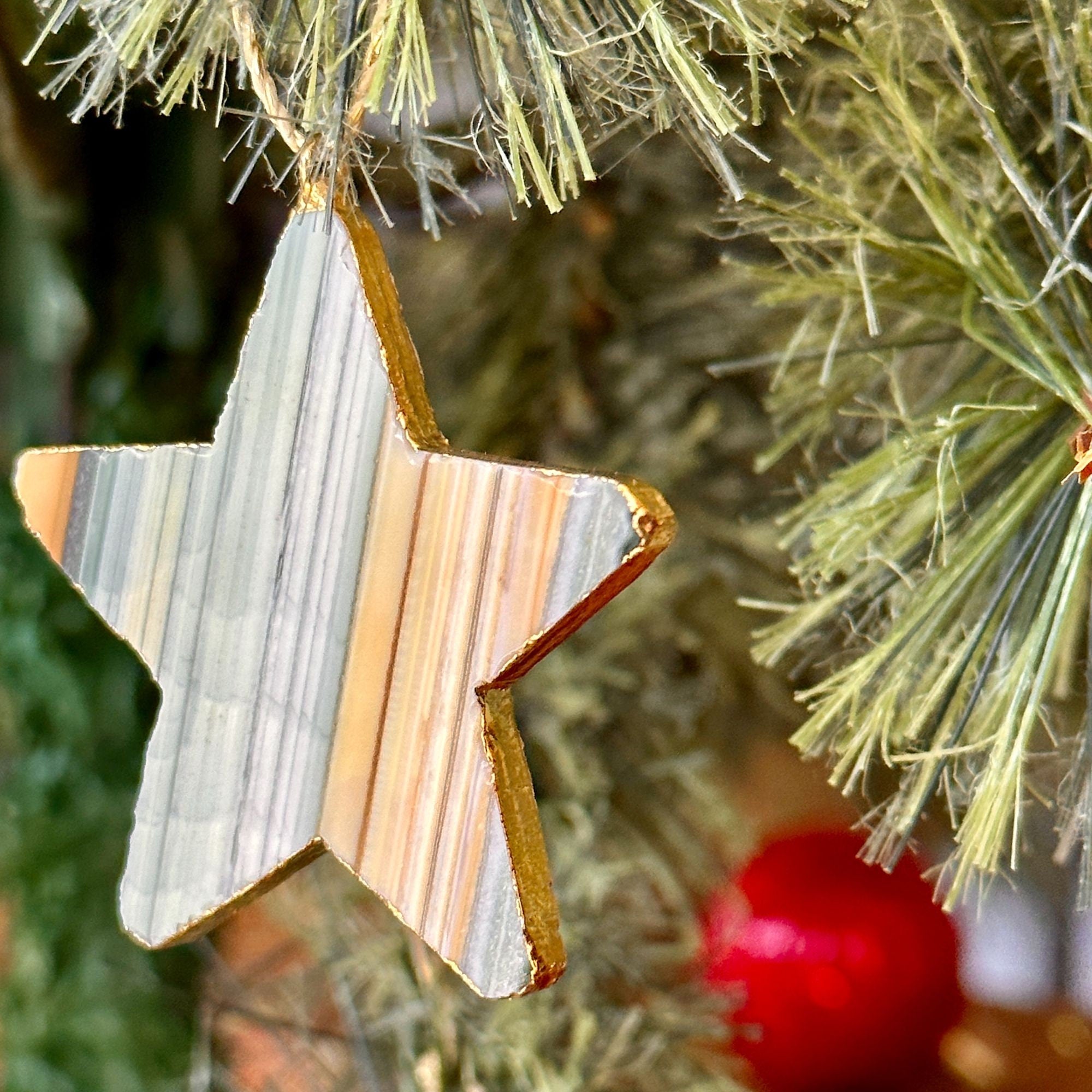Agate & Jasper Crystal Christmas Tree Ornament (Set of 4 pieces), Handmade Christmas Star and Pine Tree Decor, Genuine Colorful Agate Stones